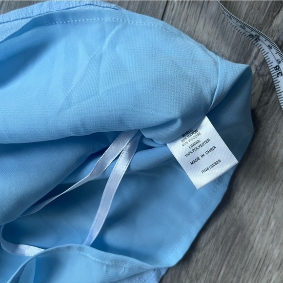 Superdown Blue Crop Top - Picture 5 of 6